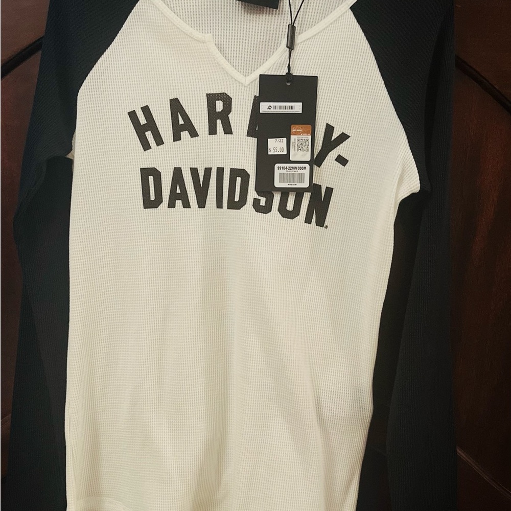 New Harley-Davidson Black and Cream Raglan Shirt